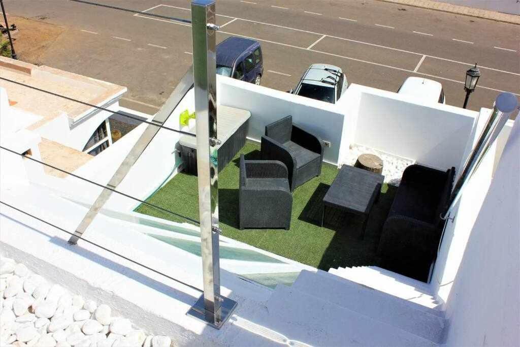 Breeze View House By The Sea Apartament